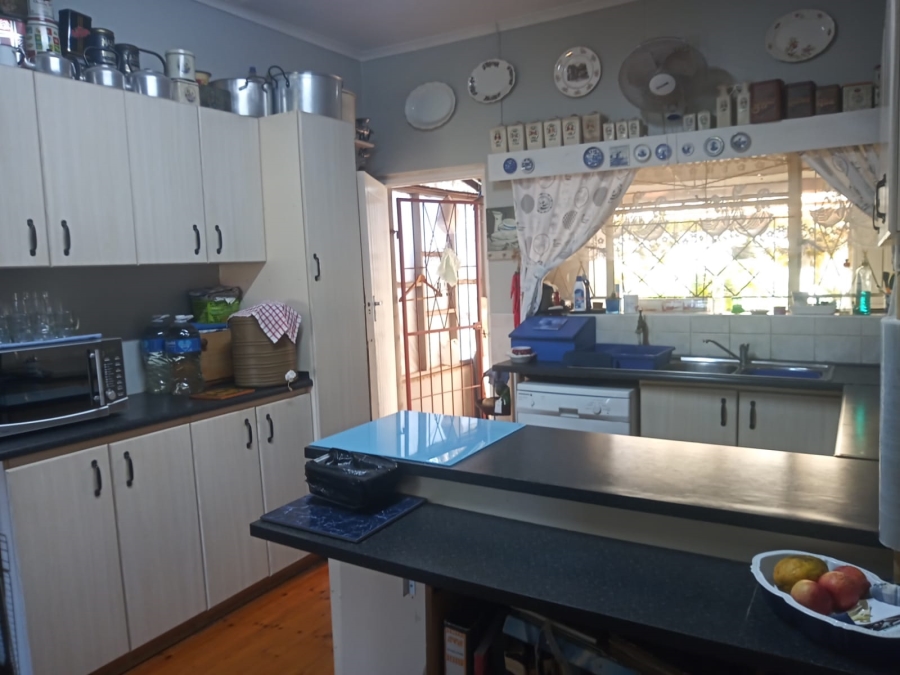 3 Bedroom Property for Sale in Van Riebeeck Hoogte Eastern Cape